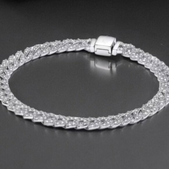 PANDORA TIMELESS PAVE CUBAN CHAIN BRACELET! NEW IN THE BOX! - Picture 2 of 16